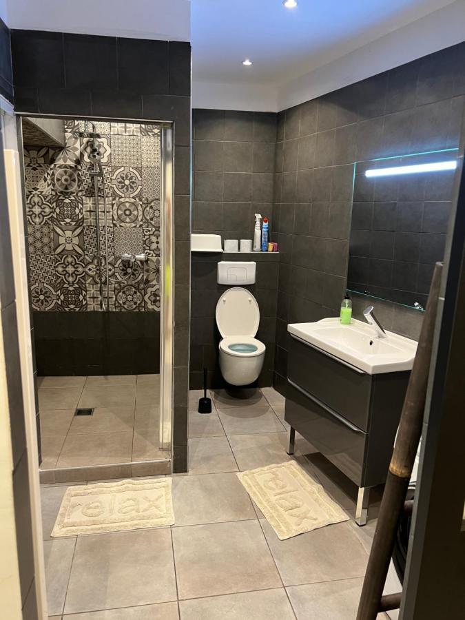 Apartment Entre Aix Et Marseille